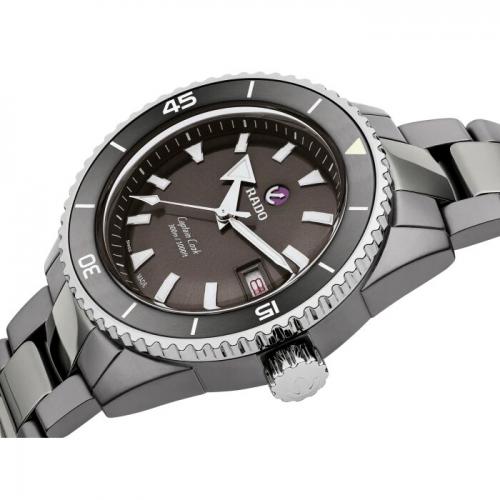 Captain Cook High-Tech Ceramic Diver - R32144102